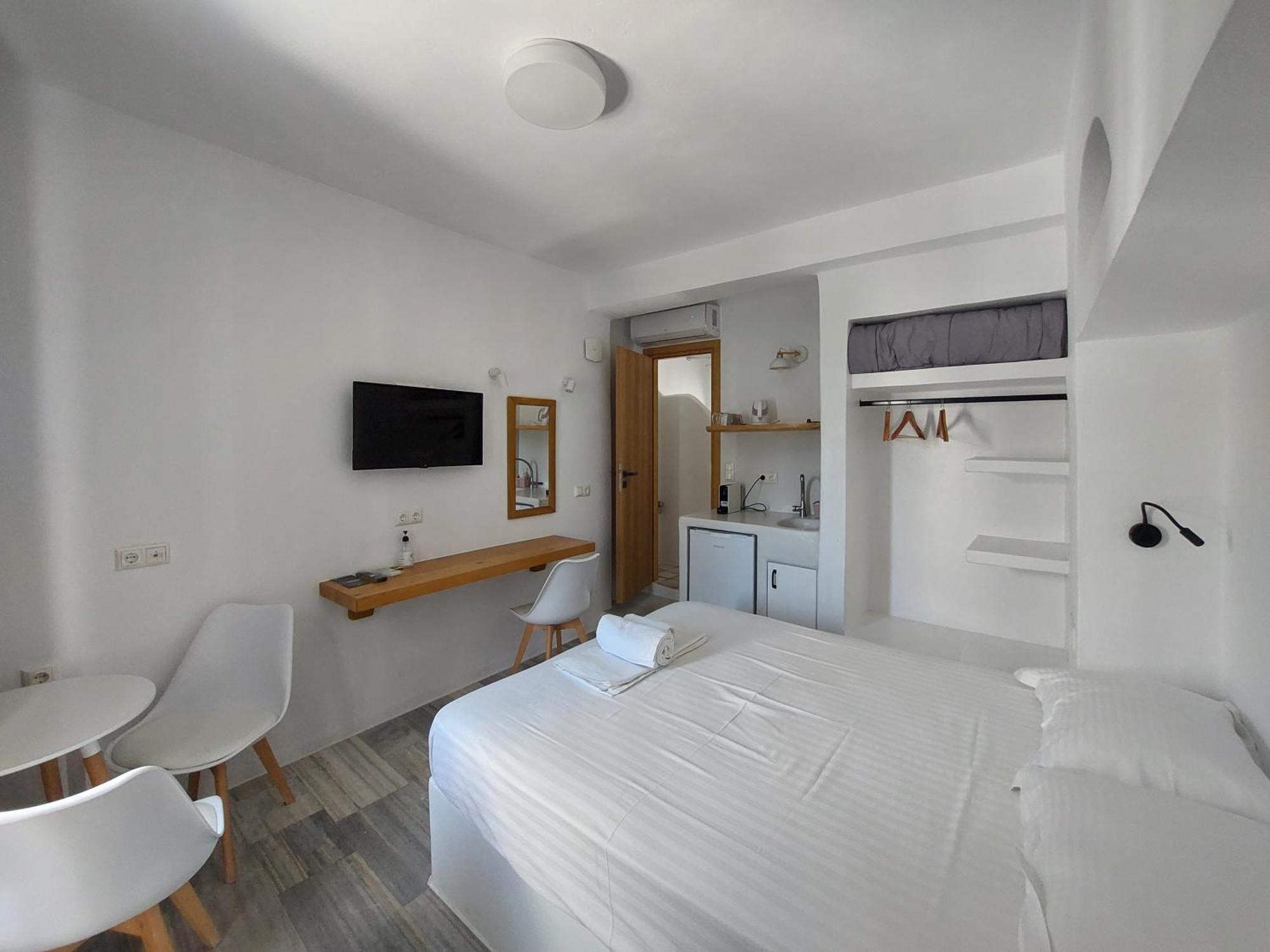 Hotel Castellino Naxos à Naxos City Extérieur photo